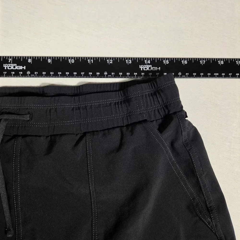 Kuhl Skort Born In The Mountains Womens Size Medium Black Elastic Zipper‎ Pocket